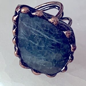 Labradorite ring